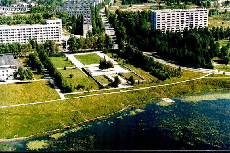 Космодром "Плесецк". Монумент в память погибших при катастрофах на космодроме (вид с воздуха)<br>Фото: К.Гринченко