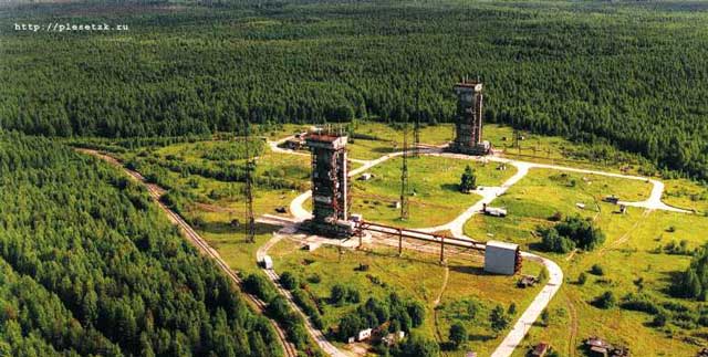Космодром "Плесецк". Вид на стартовый комплекс РН "Космос-3М"